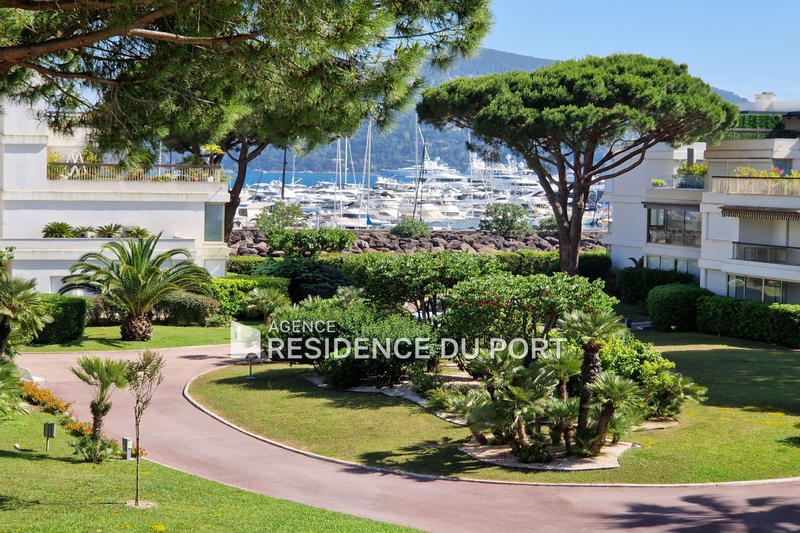 Appartement - 70 m² - 2 pièces