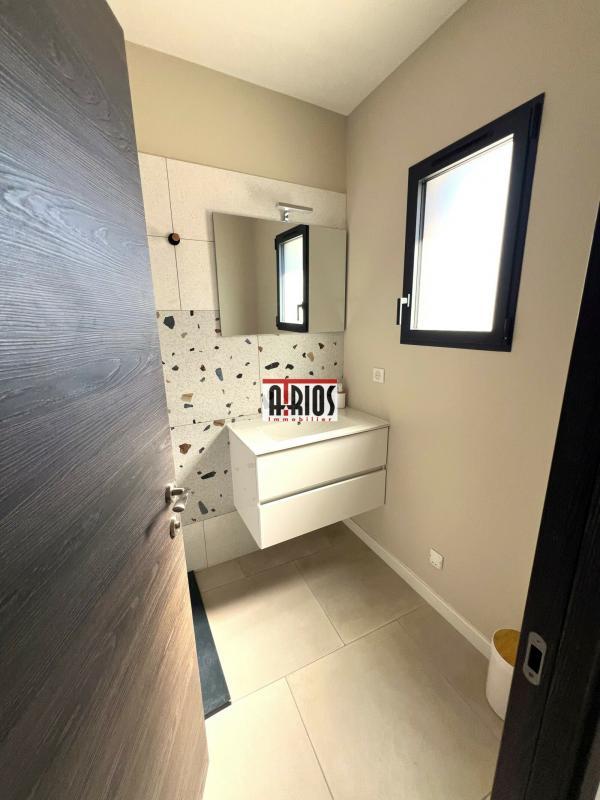 Local d'activité / Entrepôt - 567 m²