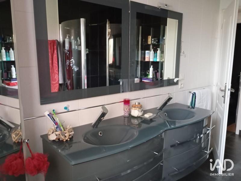 Maison - 103 m² - 4 pièces