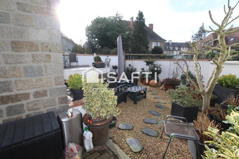 Maison de ville - 147 m² - 6 pièces