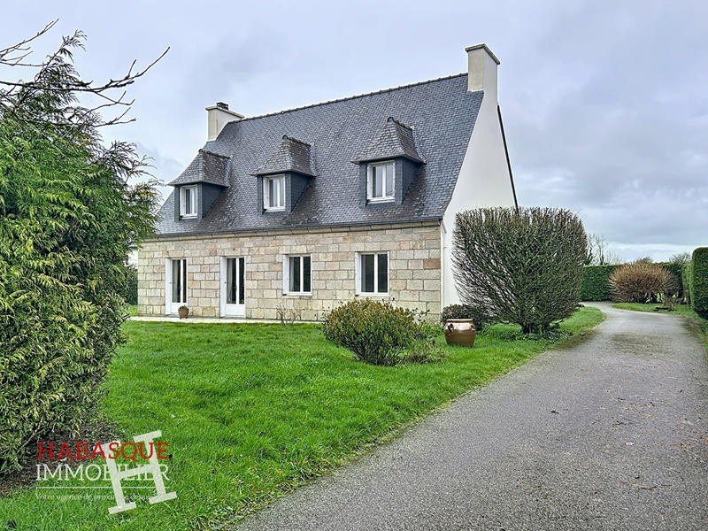 Maison - 162 m² - 7 pièces