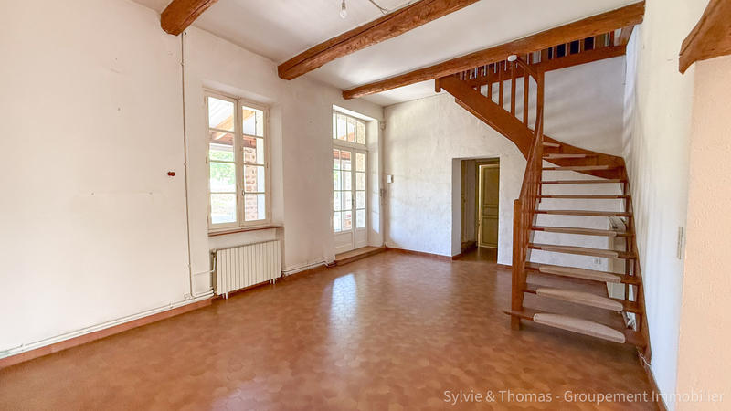 Maison - 200 m² - 6 pièces