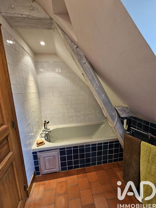 Maison - 148 m² - 7 pièces