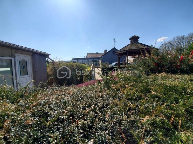 Propriété - 200 m² - 7 pièces