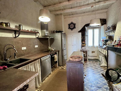 Demeure - 375 m² - 10 pièces