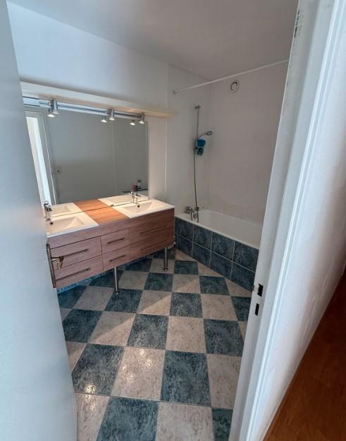 Appartement - 92 m² - 4 pièces