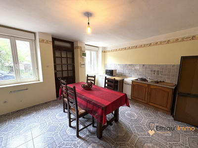 Maison - 105 m² - 4 pièces