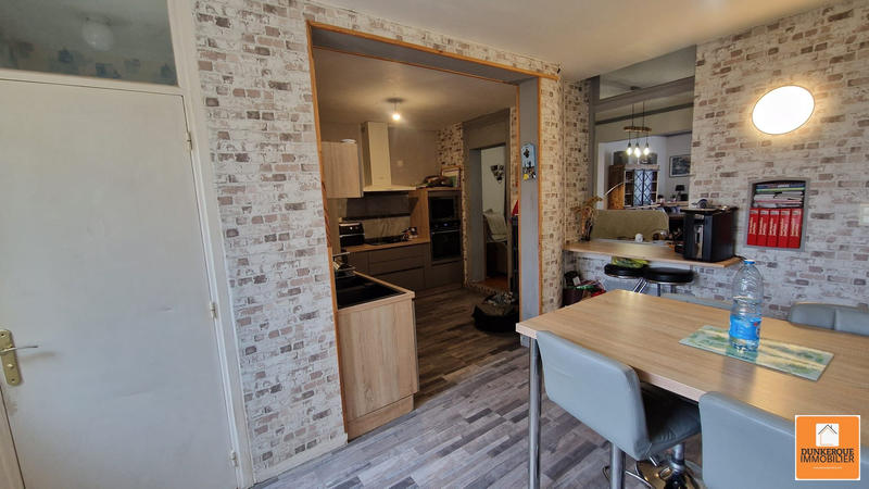 Maison - 140 m² - 4 pièces