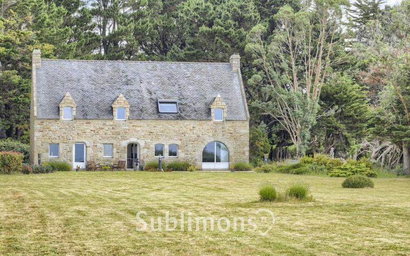 Maison en pierre - 139 m² - 6 pièces