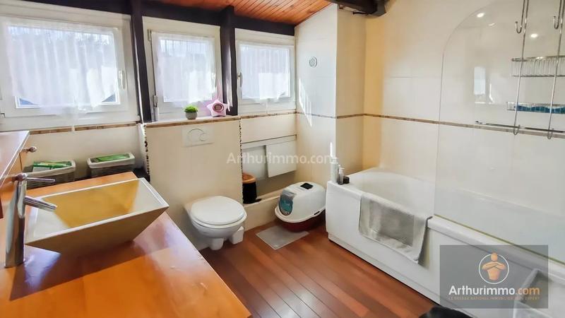 Maison - 105 m² - 6 pièces