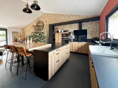 Ferme - 239 m² - 6 pièces