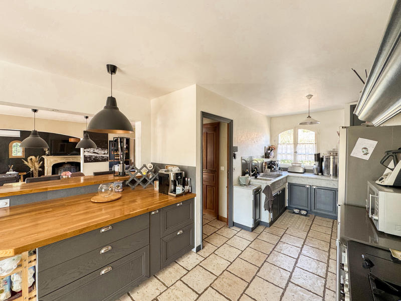 Bastide - 180 m² - 6 pièces