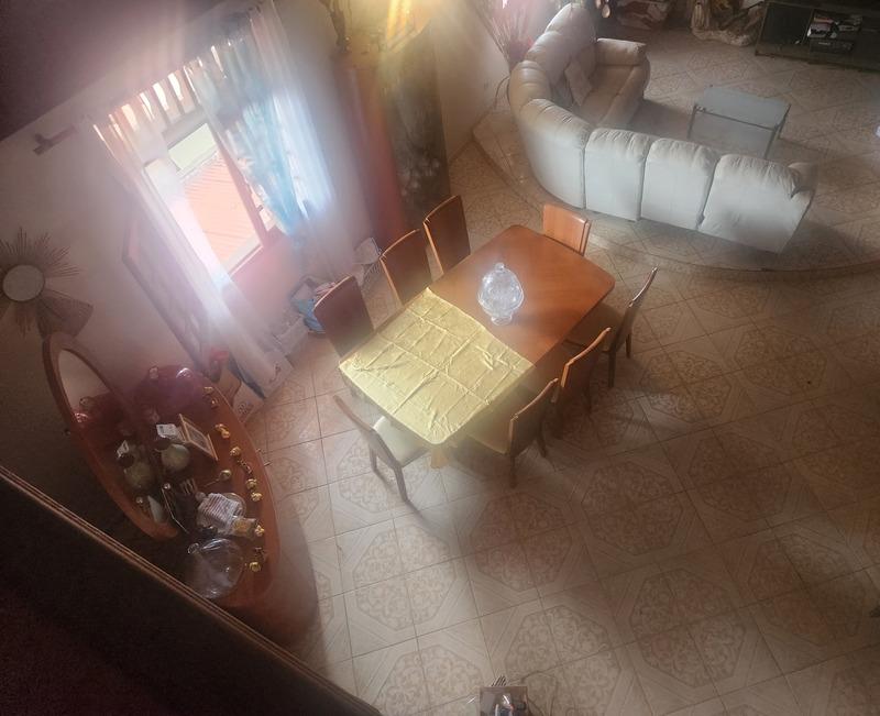 Maison - 436 m² - 6 pièces