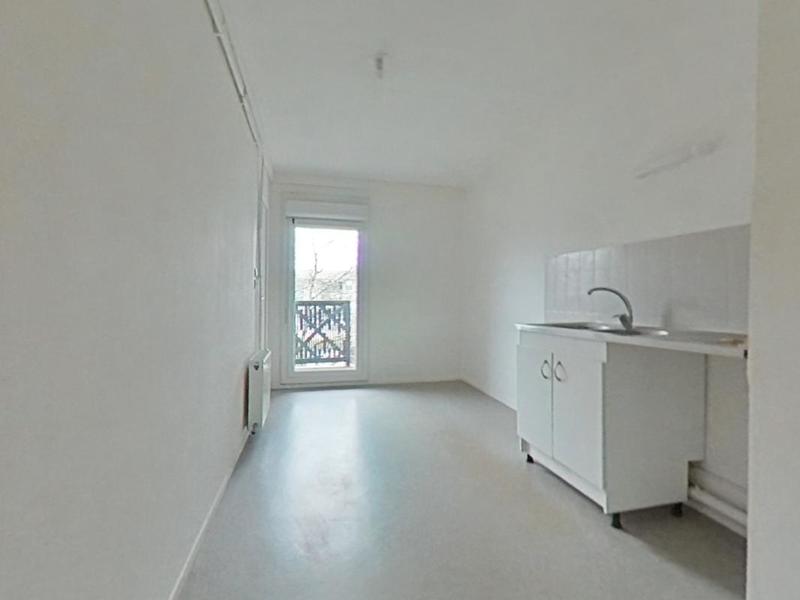 Appartement ancien - 82 m² - 4 pièces