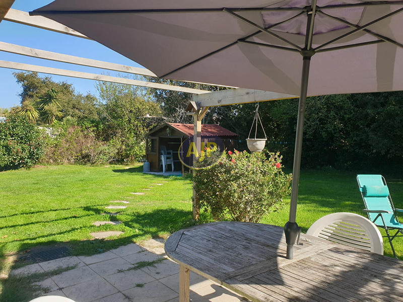 Maison - 227 m² - 6 pièces