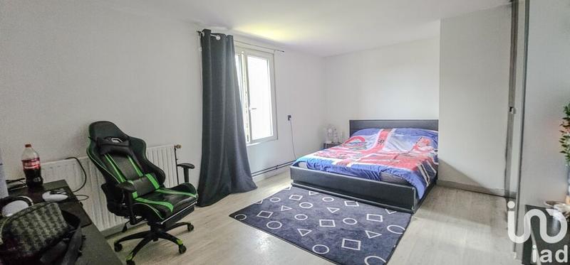 Maison - 235 m² - 8 pièces