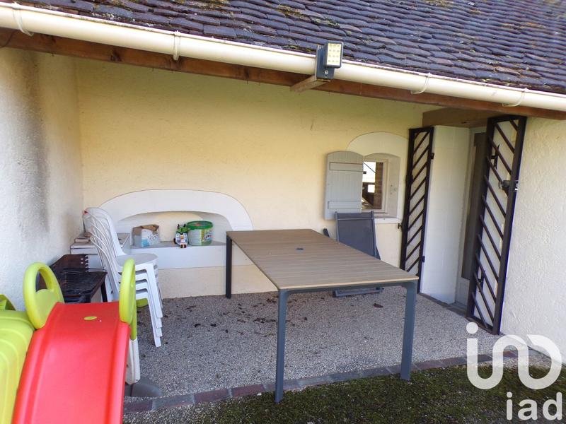 Maison - 220 m² - 6 pièces