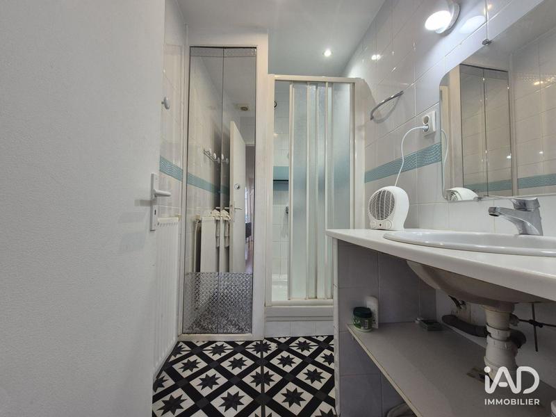 Maison - 204 m² - 6 pièces