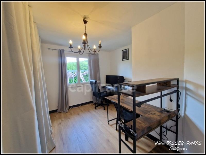 Maison - 103 m² - 4 pièces