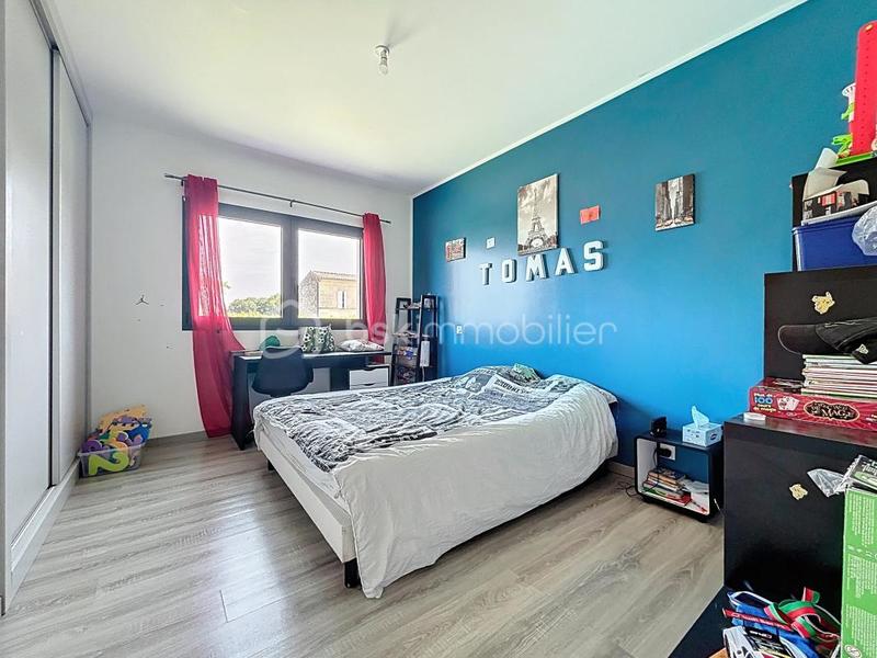 Maison - 180 m² - 5 pièces