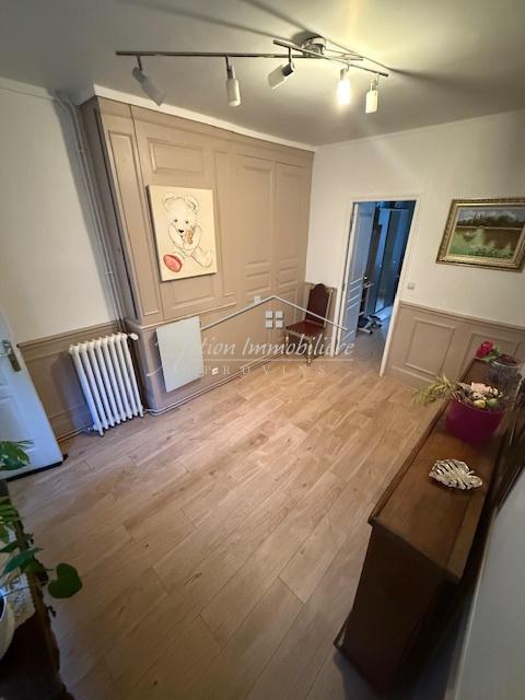 Maison - 170 m² - 7 pièces