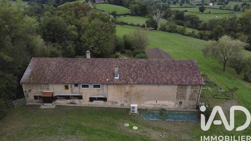 Maison - 241 m² - 9 pièces