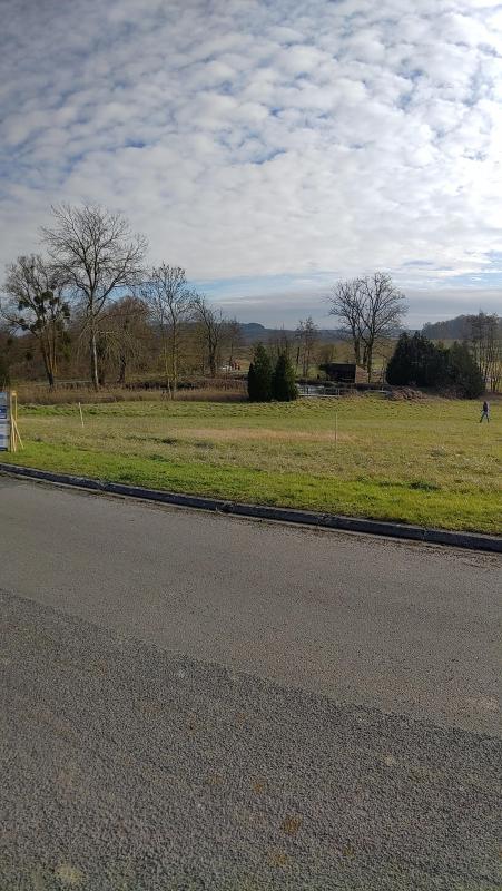 Terrain constructible - 888 m²