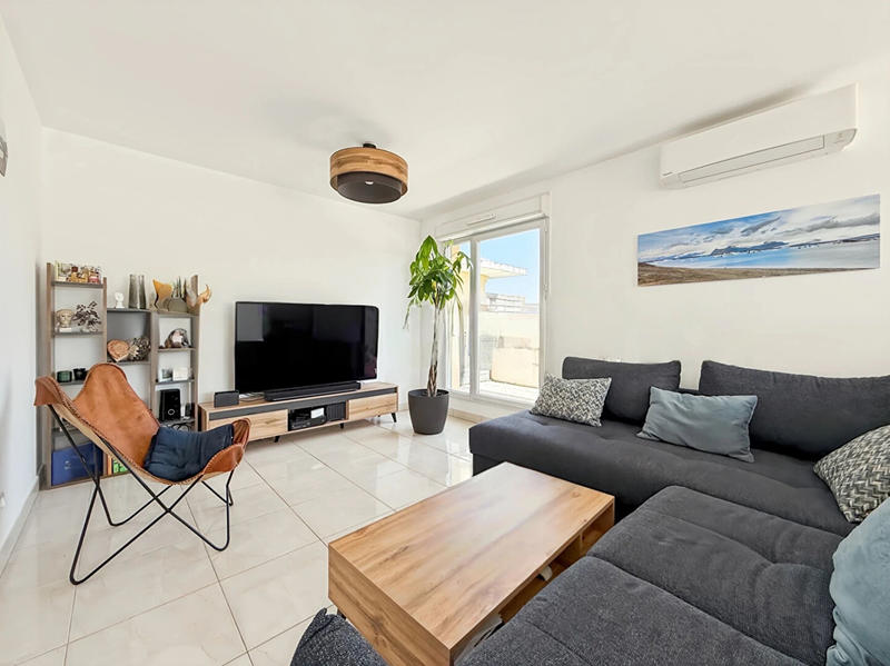 Appartement - 94 m² - 5 pièces