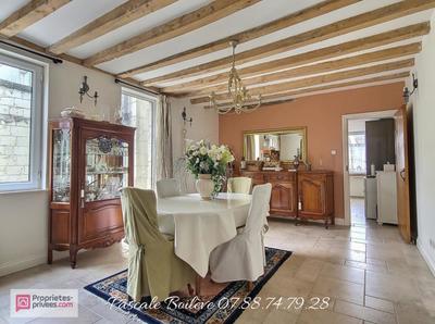 Maison - 185 m² - 6 pièces