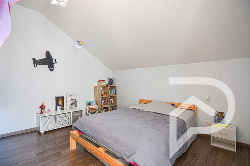 Maison - 147 m² - 6 pièces