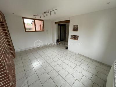 Maison - 77 m² - 5 pièces
