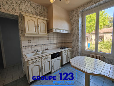 Maison - 82 m² - 3 pièces