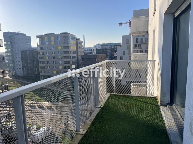 Duplex - 74 m² - 4 pièces