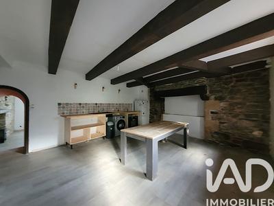 Maison - 97 m² - 4 pièces