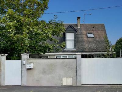 Maison - 113 m² - 6 pièces