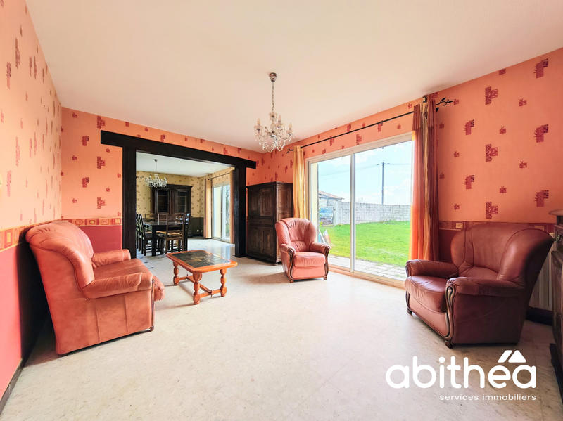 Maison - 140 m² - 5 pièces