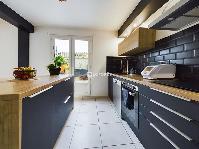 Maison - 105 m² - 5 pièces