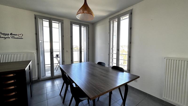 Appartement - 70 m² - 3 pièces