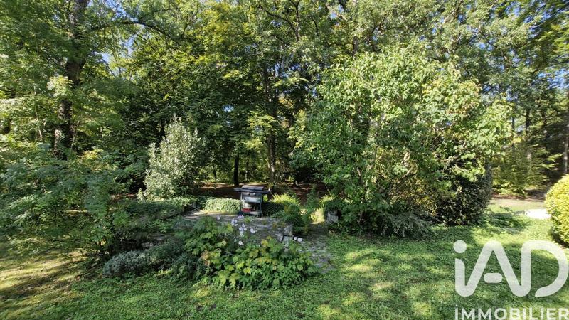 Maison - 250 m² - 9 pièces