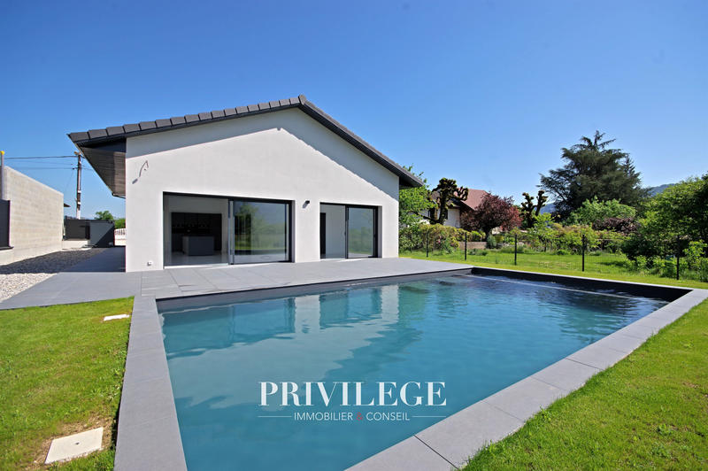 Villa - 155 m² - 4 pièces