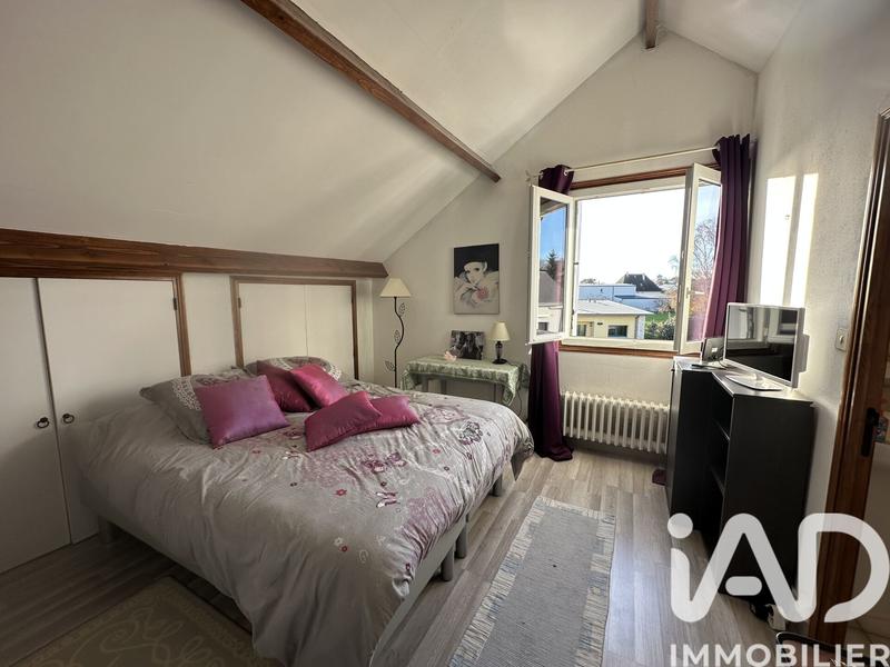 Maison - 180 m² - 6 pièces