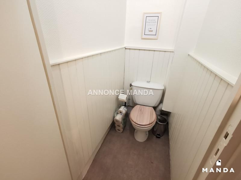 Chambre - 11 m² - 5 pièces