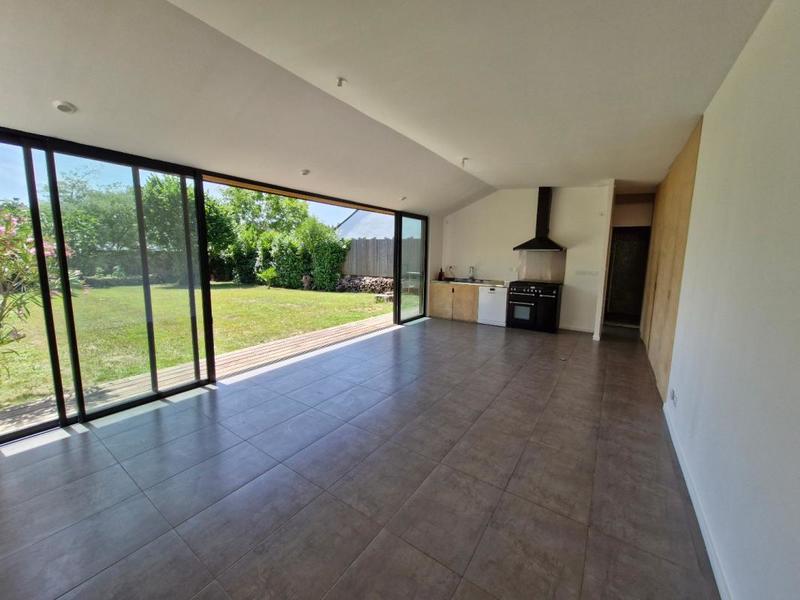 Maison - 105 m² - 5 pièces