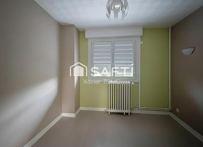 Maison - 110 m² - 6 pièces