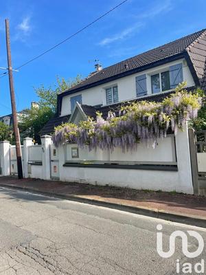 Maison - 166 m² - 6 pièces