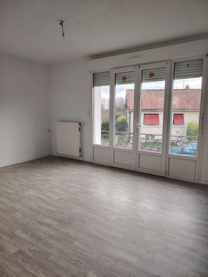 Maison - 88 m² - 6 pièces