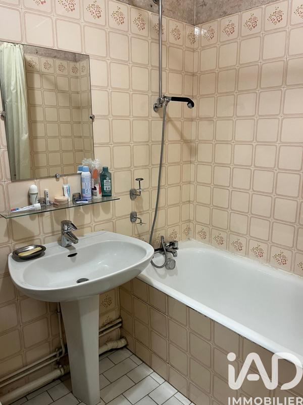 Appartement - 95 m² - 4 pièces