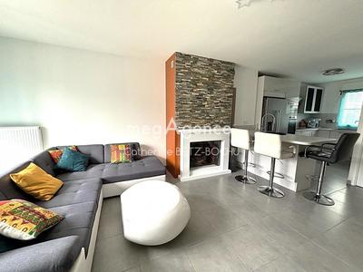 Maison - 82 m² - 5 pièces