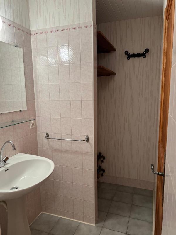 Maison - 204 m² - 7 pièces