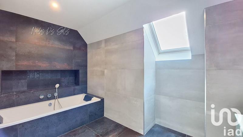 Maison - 170 m² - 5 pièces